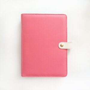 Almanakk til planlegging i fargen rosa