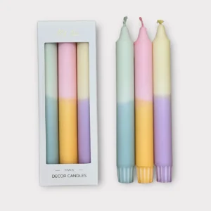 Pakke med tre lys i pastellfarger fra Mila Noire